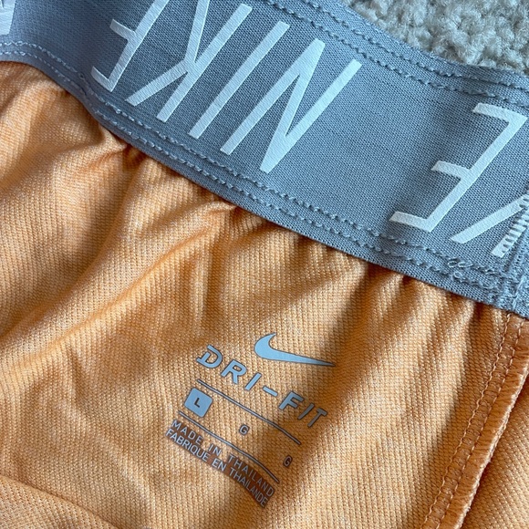 Nike Dri-Fit Peach Orange Athletic Shorts, Large, Logo Waistband Drawstring Soft - Picture 3 of 14